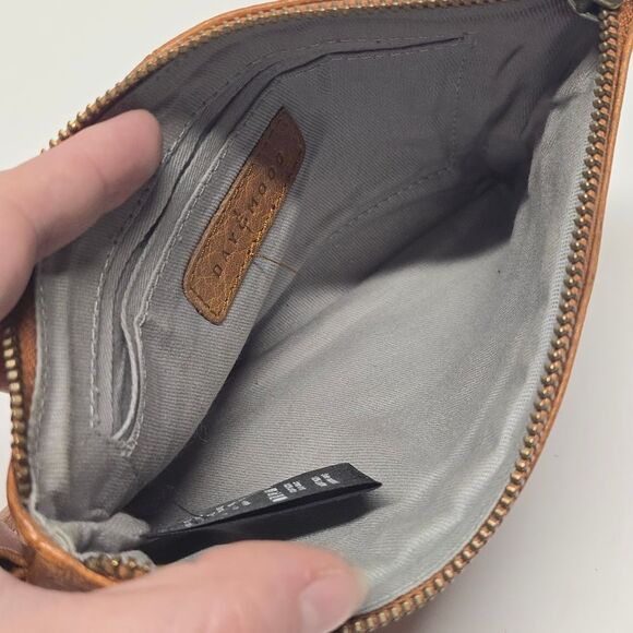 Day And Mood Tan Leather Sting Clutch Wristlet Bag Purse - Picture 6 of 8